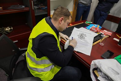У Києві поліція викрила мережу будинків розпусти. Організаторкам повідомили про підозру У Києві поліція викрила мережу будинків розпусти. Організаторкам повідомили про підозру