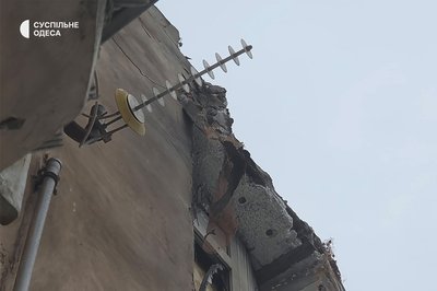 Майже всю ніч і ранок Одеса була під атакою: є пошкодження інфраструктури та навчального закладу Майже всю ніч і ранок Одеса була під атакою: є пошкодження інфраструктури та навчального закладу