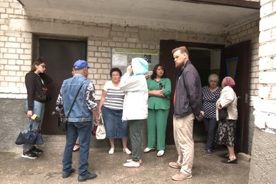 У десятиповерхівці Житомира пів року не працює ліфт — що сталося У десятиповерхівці Житомира пів року не працює ліфт — що сталося