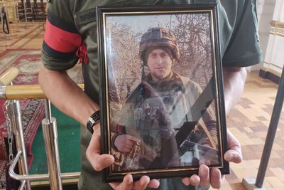 У Луцьку попрощалися з загиблим на Донеччині Максимом Галайдою У Луцьку попрощалися з загиблим на Донеччині Максимом Галайдою