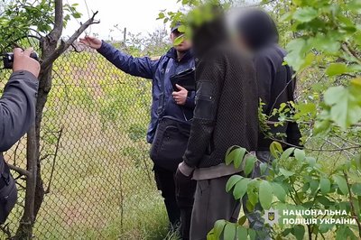 Били молотком по голові, аби забрати пенсію: на Одещині затримали двох братів Били молотком по голові, аби забрати пенсію: на Одещині затримали двох братів
