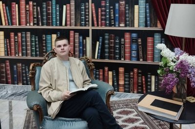 Школяр із Рівненщини написав унікальний проєкт про "перетворення відходів на гроші" Школяр із Рівненщини написав унікальний проєкт про "перетворення відходів на гроші"