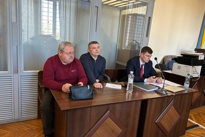 Справа про вбивство дитини у Радомишлі: на суді адвокат заявив про підміну кулі Справа про вбивство дитини у Радомишлі: на суді адвокат заявив про підміну кулі