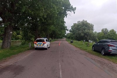 Нічна аварія поблизу Житомира — 16-річний мотоцикліст у реанімації Нічна аварія поблизу Житомира — 16-річний мотоцикліст у реанімації