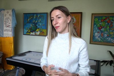 "Людина біжить, кричить і горить", — переселенка з Херсона Олена Катренко про життя в окупації "Людина біжить, кричить і горить", — переселенка з Херсона Олена Катренко про життя в окупації