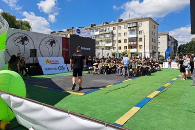 "Сильні України": на Житомирщині змагалися військовослужбовці та ветерани "Сильні України": на Житомирщині змагалися військовослужбовці та ветерани