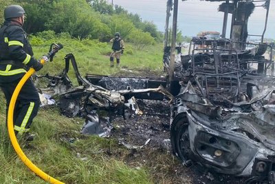 БпЛА атакував авто енергетиків на околиці Сум: загинула людина БпЛА атакував авто енергетиків на околиці Сум: загинула людина