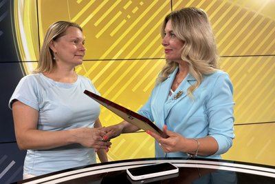 Суспільне Рівне відзначили у проєкті Національної ради з питань телебачення та радіомовлення «Медіагерої: обличчя української стійкості» Суспільне Рівне відзначили у проєкті Національної ради з питань телебачення та радіомовлення «Медіагерої: обличчя української стійкості»