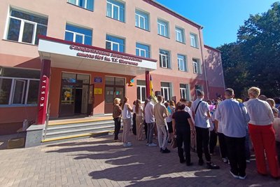 У Бердичеві на Житомирщині відкрили меморіальну дошку Герою України Андрію Приймаченку У Бердичеві на Житомирщині відкрили меморіальну дошку Герою України Андрію Приймаченку