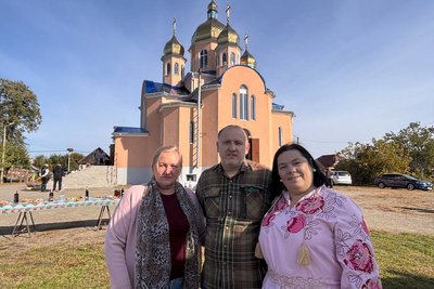 У Малині на Житомирщині освятили розпис у храмі та відзначили свято Покрови