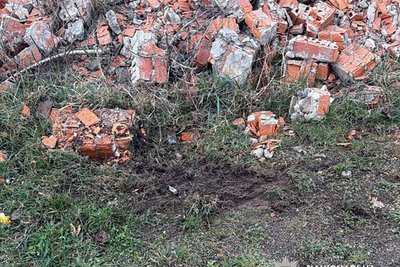 Вибух у райцентрі на Житомирщині — правоохоронці затримали чоловіка зі статусом СЗЧ Вибух у райцентрі на Житомирщині — правоохоронці затримали чоловіка зі статусом СЗЧ