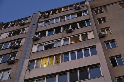 РФ атакувала Одесу безпілотниками: згоріли автомобілі, пошкоджено будинки РФ атакувала Одесу безпілотниками: згоріли автомобілі, пошкоджено будинки
