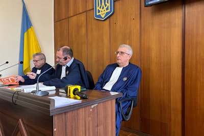 В Житомирі на суді допитали свідків у справі про вимагання, вбивство і викрадання людей В Житомирі на суді допитали свідків у справі про вимагання, вбивство і викрадання людей