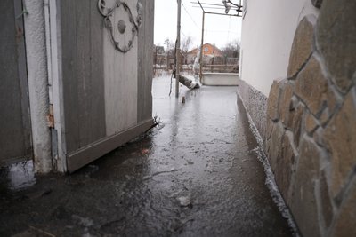 Вода по коліно, усі мотопомпи працюють, світла немає. Наслідки негоди на Сумщині Вода по коліно, усі мотопомпи працюють, світла немає. Наслідки негоди на Сумщині