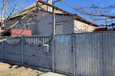 Як волонтери вивозять жителів Харківщини з лінії фронту Як волонтери вивозять жителів Харківщини з лінії фронту