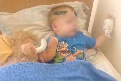 «Підняв дитину — вона була вся у крові»: що відомо про ДТП за участю працівника ТЦК на Одещині «Підняв дитину — вона була вся у крові»: що відомо про ДТП за участю працівника ТЦК на Одещині