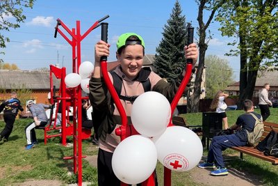 Антивандальні тренажери з бесідкою та волейбольним майданчиком відкрили у місті на Рівненщині Антивандальні тренажери з бесідкою та волейбольним майданчиком відкрили у місті на Рівненщині