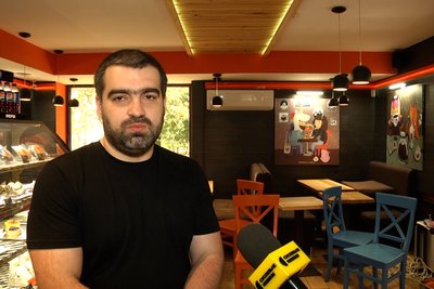 Близько 20 будівель пошкоджені у Житомирі через обстріл будівлі управління поліції області, триває обстеження майна Близько 20 будівель пошкоджені у Житомирі через обстріл будівлі управління поліції області, триває обстеження майна