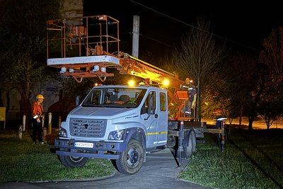 Наслідки російського влучання по Індустріальному району Харкова, 9 травня 2026 року Наслідки російського влучання по Індустріальному району Харкова, 9 травня 2026 року