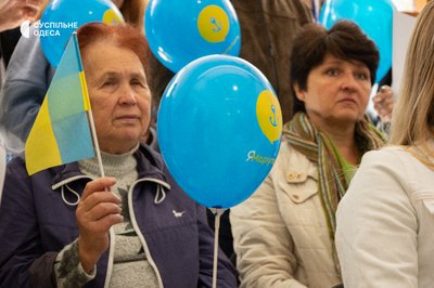 В Одесі відбулася акція маріупольців проти "референдуму" на окупованих територіях В Одесі відбулася акція маріупольців проти "референдуму" на окупованих територіях