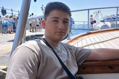 "Сьогодні рівно дев’ять днів, як убили мою дитину": що відомо про загибель підлітка в Солоному на Дніпропетровщині "Сьогодні рівно дев’ять днів, як убили мою дитину": що відомо про загибель підлітка в Солоному на Дніпропетровщині