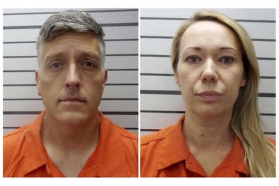 У США судитимуть власників похоронного бюро, які зберігали 200 тіл, не піддавши кремації У США судитимуть власників похоронного бюро, які зберігали 200 тіл, не піддавши кремації