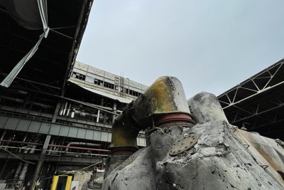 Наслідки ракетних ударів РФ по ТЕЦ-5 у Харкові, квітень 2024 року Наслідки ракетних ударів РФ по ТЕЦ-5 у Харкові, квітень 2024 року