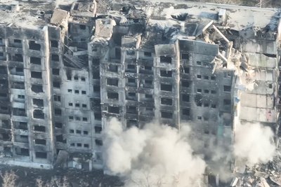 Багатоповерхівка у Куп'янську Багатоповерхівка у Куп'янську