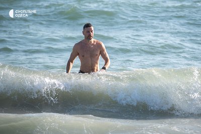 В Одесі відзначили Водохреще: як минули купання в морі В Одесі відзначили Водохреще: як минули купання в морі