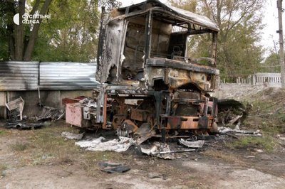 Уламок пробив голову охоронцю складів: армія РФ атакувала Одесу безпілотниками Уламок пробив голову охоронцю складів: армія РФ атакувала Одесу безпілотниками