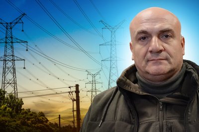 Без світла, води та електротранспорту: як атака військ РФ вплинула на життя Житомира Без світла, води та електротранспорту: як атака військ РФ вплинула на життя Житомира