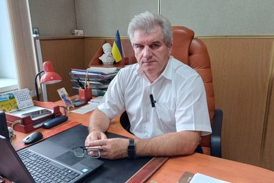 У Малині відновили пошкоджений внаслідок російських обстрілів ліцей — у ньому навчатиметься пів тисячі учнів У Малині відновили пошкоджений внаслідок російських обстрілів ліцей — у ньому навчатиметься пів тисячі учнів