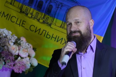 "Кава з ароматом перемоги": херсонський театр презентував концертну програму "Кава з ароматом перемоги": херсонський театр презентував концертну програму