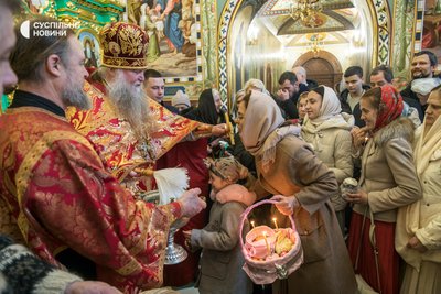 Великоднє богослужіння УПЦ (МП) у церкві преподобного Агапіта Києво-Печерської Лаври, 16 квітня 2023 року