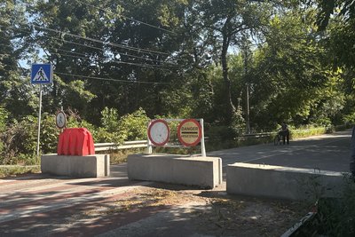У Коростишеві планують збудувати тимчасову переправу через річку Тетерів — де її встановлять та коли відкриють У Коростишеві планують збудувати тимчасову переправу через річку Тетерів — де її встановлять та коли відкриють