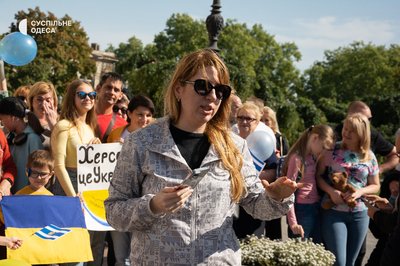 В Одесі переселенці з Херсону святкують День міста В Одесі переселенці з Херсону святкують День міста