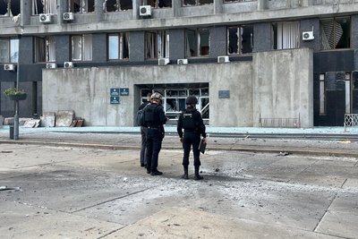 Армія РФ вчергове вдарила по будівлі Сумської ОДА Армія РФ вчергове вдарила по будівлі Сумської ОДА