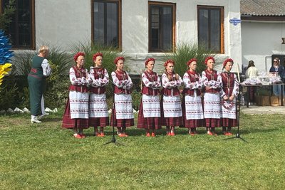 Варили борщ і донатили на ЗСУ — на Житомирщині влштували гастрофест "Білий Борщ і не тільки" Варили борщ і донатили на ЗСУ — на Житомирщині влштували гастрофест "Білий Борщ і не тільки"