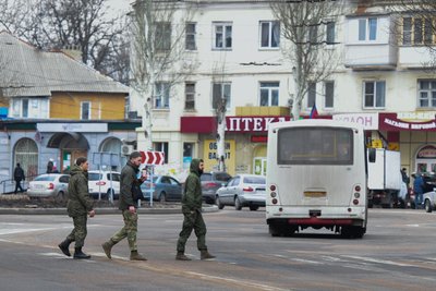 "У Донецьку — тиша". Як живуть люди, що опинилися в російській окупації до 24 лютого "У Донецьку — тиша". Як живуть люди, що опинилися в російській окупації до 24 лютого