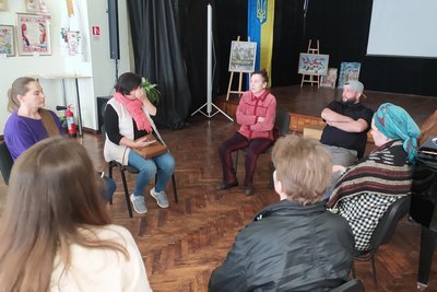Ліричні, обрядові та козацькі пісні: як гурт "Муравський шлях" збирає фольклор під час війни на Харківщині Ліричні, обрядові та козацькі пісні: як гурт "Муравський шлях" збирає фольклор під час війни на Харківщині