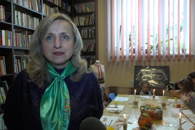 "Писанку розпишу, воїну допоможу" — у Житомирі для першокласників влаштували благодійний майстер-клас "Писанку розпишу, воїну допоможу" — у Житомирі для першокласників влаштували благодійний майстер-клас