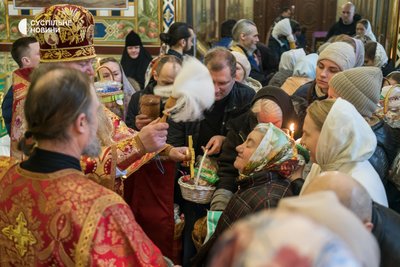 Великоднє богослужіння УПЦ (МП) у церкві преподобного Агапіта Києво-Печерської Лаври, 16 квітня 2023 року