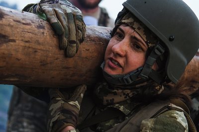 Бійчині 128-ї окремої гірсько-штурмової Закарпатської бригади тренуються на Запоріжжі