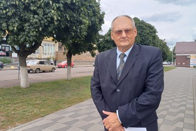 У Малині на Житомирщині відзначають 35-річчя рішення про підняття синьо-жовтого прапора над міськрадою У Малині на Житомирщині відзначають 35-річчя рішення про підняття синьо-жовтого прапора над міськрадою