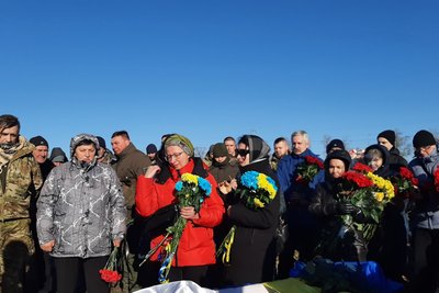 Харківського медика, який загинув під Бахмутом, поховали на Алеї Слави Харківського медика, який загинув під Бахмутом, поховали на Алеї Слави