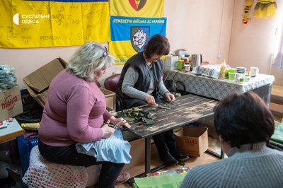 ВПО, безробітні та пенсіонери: як працюють люди за програмою "Армія відновлення" ВПО, безробітні та пенсіонери: як працюють люди за програмою "Армія відновлення"