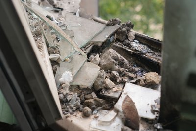 У Сумах безпілотник влучив у будинок без детонації У Сумах безпілотник влучив у будинок без детонації