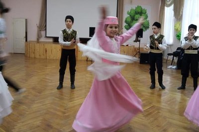 «Коли Крим повернеться — я одразу переїду»: історія 17-річної кримської татарки «Коли Крим повернеться — я одразу переїду»: історія 17-річної кримської татарки