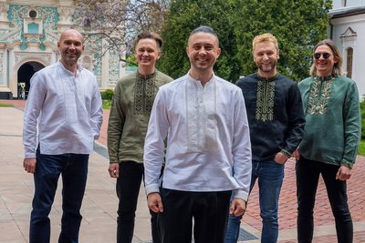 день вишиванки фото