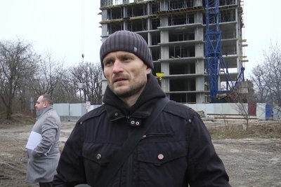 Будівництво багатоповерхівки у Житомирі: на одну землю — два забудовники Будівництво багатоповерхівки у Житомирі: на одну землю — два забудовники